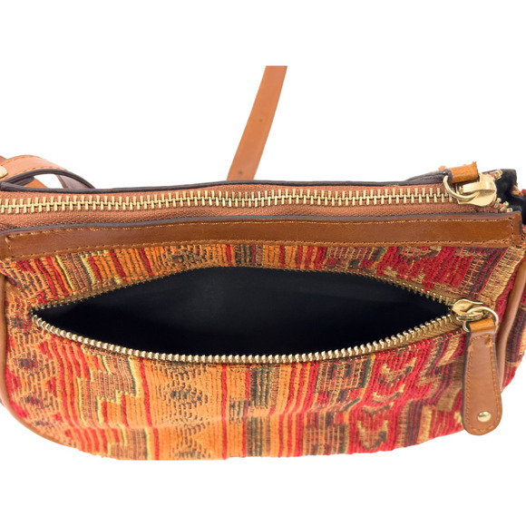 Street Level Print Crossbody Bag - Picture 6 of 10